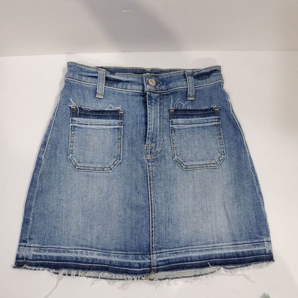 7 for all Mankind denim stretchy  form fitting blue jean mini skirt size 24 - Picture 2 of 9